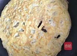 Illustration of how to make wontons in tomato sauce and sour soup 2