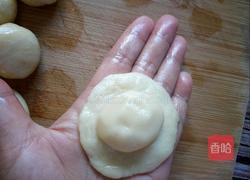 蛋黄酥的做法图解12