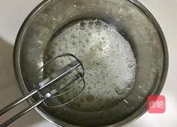 八寸心形戚风蛋糕的做法图解6
