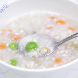 杂蔬藜麦鳕鱼粥