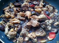 香菇烧鸡块的做法图解19