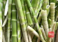 油焖野山笋的做法图解3