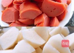 土豆炖肠的做法图解1