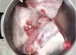 家传秘制卤牛肉的做法图解1