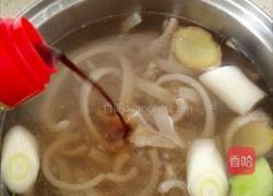 凉拌水晶肉皮冻的做法图解6