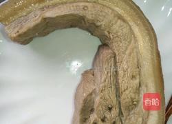 辣椒五花肉片的做法图解2