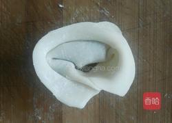 猪肉香菇馄饨的做法图解4