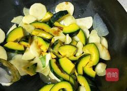 土豆炖小倭瓜的做法图解6