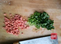 鸡蛋菠菜火腿饼的做法图解2