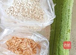 丝瓜烙的做法图解1