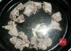 龙骨苦瓜黄豆汤的做法图解4