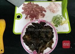 肉炒木耳的做法图解1