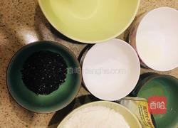 法国黑芝麻球的做法图解1