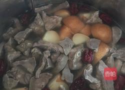 雪梨猪肺汤的做法图解5