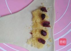 椰蓉牛角包的做法图解10