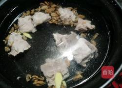 淡菜排骨山药汤的做法图解4