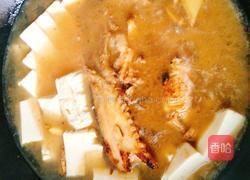 鱼头豆腐汤的做法图解2