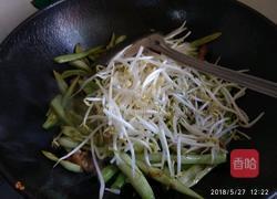 豆角肉片焖面的做法图解15