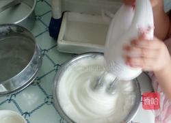 戚风蛋糕零失误做法的做法图解3