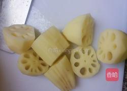 莲藕绿豆排骨汤的做法图解5