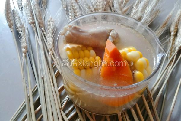玉米胡萝卜鸡腿汤