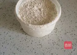 Illustration of how to make egg-filled cake embryos 1