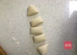 Illustration of how to make egg-filled pancakes 7