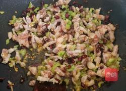 香辣肉酱的做法图解2