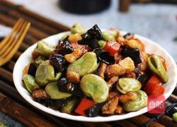 黑木耳肉丁蚕豆酥的做法图解9