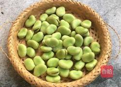 黑木耳肉丁蚕豆酥的做法图解2