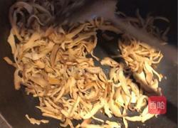 油焖烟笋 烟笋丝笋干炒肉的做法图解4