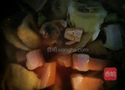 野笋火腿(云南)土鸡煲的做法图解3