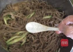下班回家也可以轻松搞定的晚餐-凉拌荞麦面的做法图解9