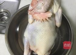 电饭煲盐焗鸡的做法图解1