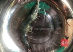 白灼虾的花式摆盘（附味碟做法）的做法图解2