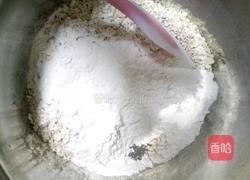 芝麻燕麦条（12个月以上宝宝）的做法图解2