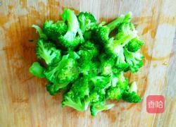 西蓝花炒黑米饭的做法图解6