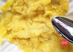 笑脸土豆饼的做法图解2