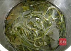 凉拌麻辣海带丝的做法图解2