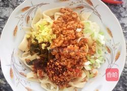 糟辣椒牛肉沫干拌面的做法图解3