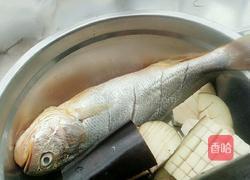 鱼香蒜蓉茄子的做法图解1