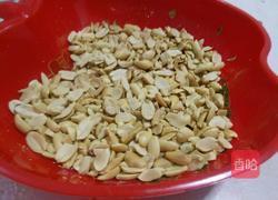 牛扎糖的做法图解2