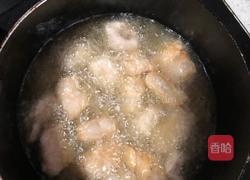 酸甜可口菠萝咕噜肉的做法图解5