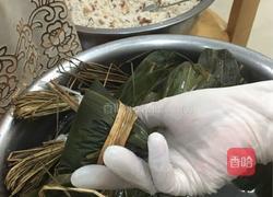 咸蛋五香猪肉粽的做法图解23