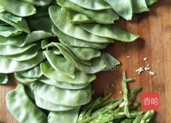 肉炒扁豆丝的做法图解1