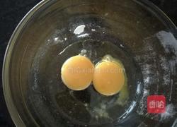 葡萄干迷你蛋糕的做法图解2