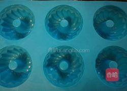 葡萄干迷你蛋糕的做法图解6