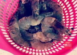 蒜香油焖虾的做法图解2