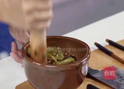 擂辣椒松花蛋的做法图解5