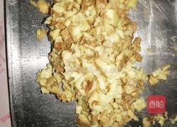 私房新鲜皮蛋瘦肉粥的做法图解2